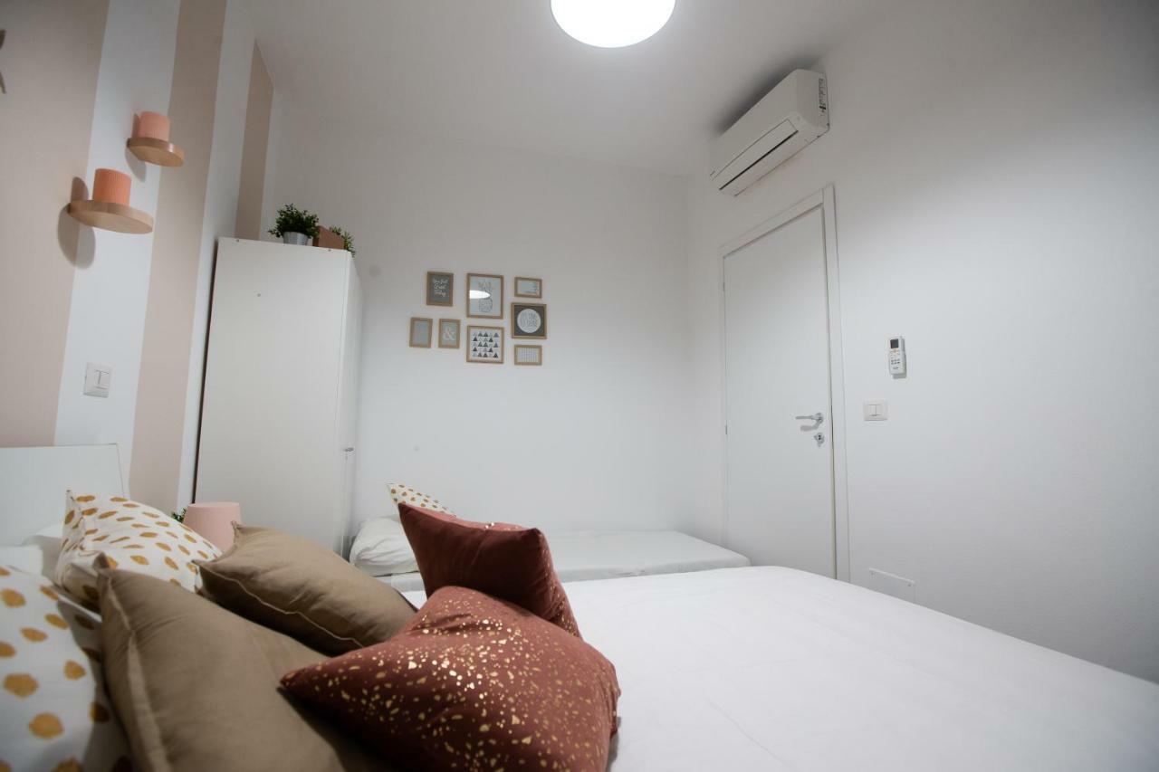 Apartment Via Treviso 6 Milano Exteriör bild